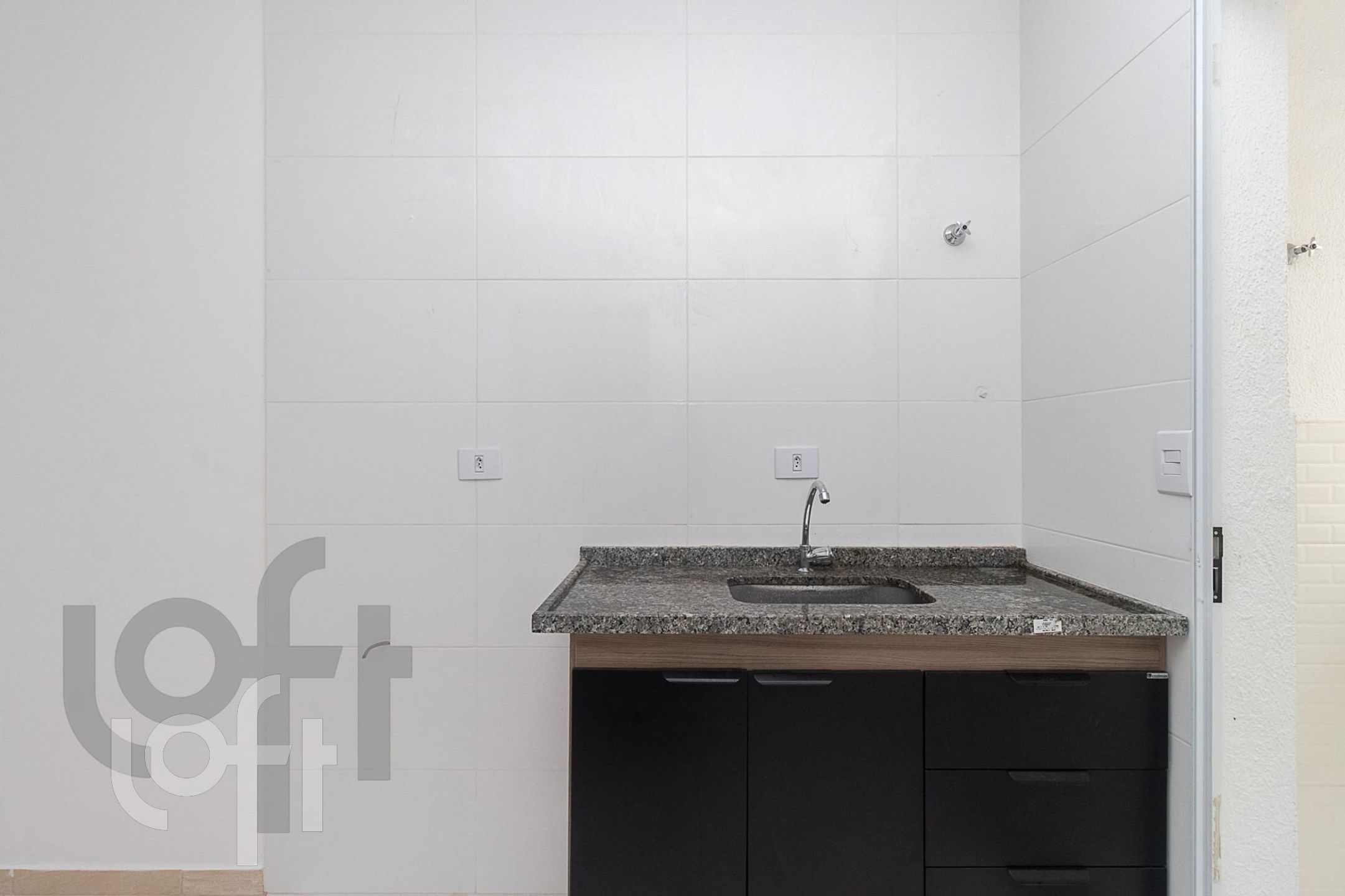 Apartamento à venda com 2 quartos, 42m² - Foto 24