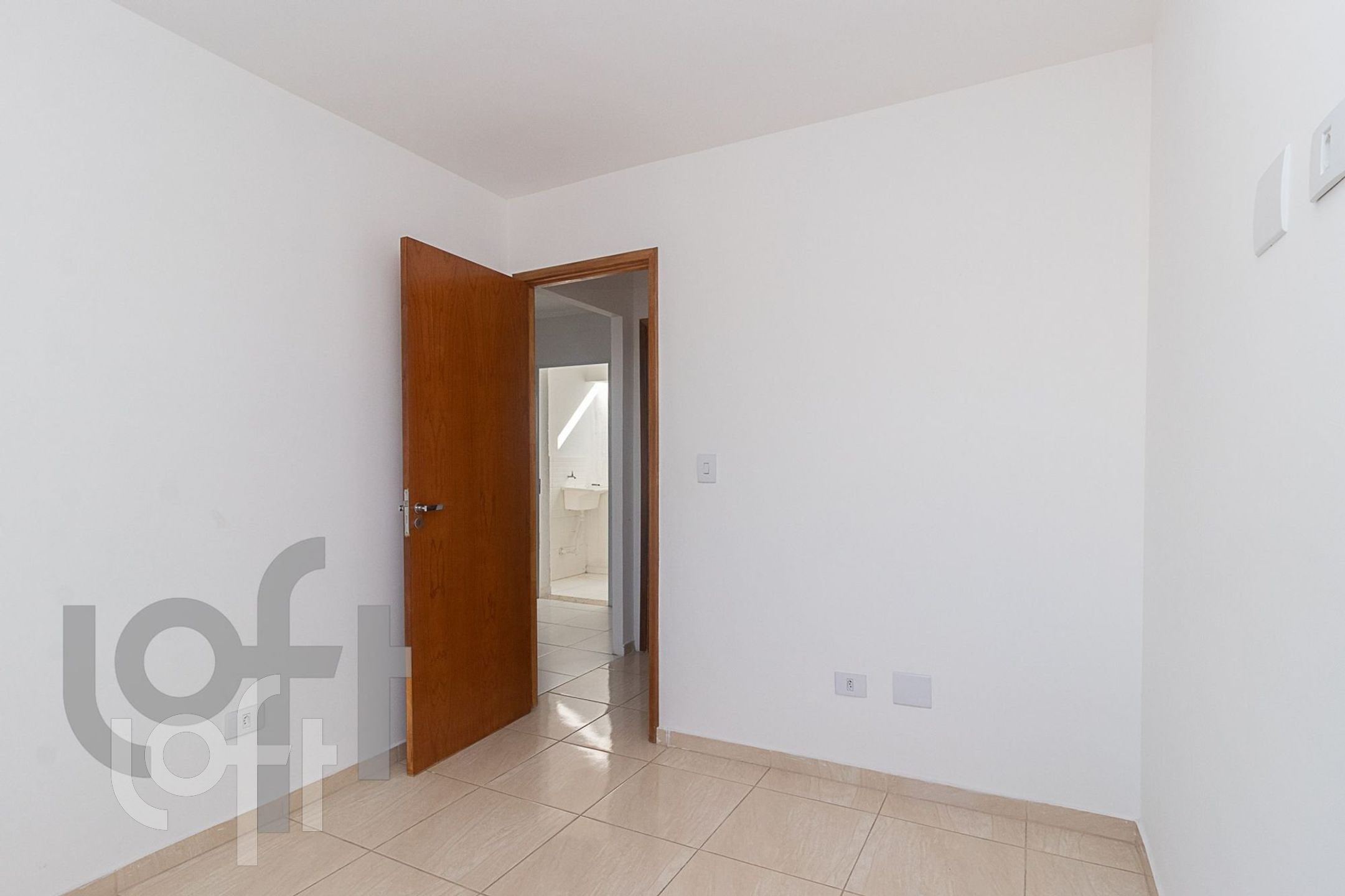 Apartamento à venda com 2 quartos, 42m² - Foto 11