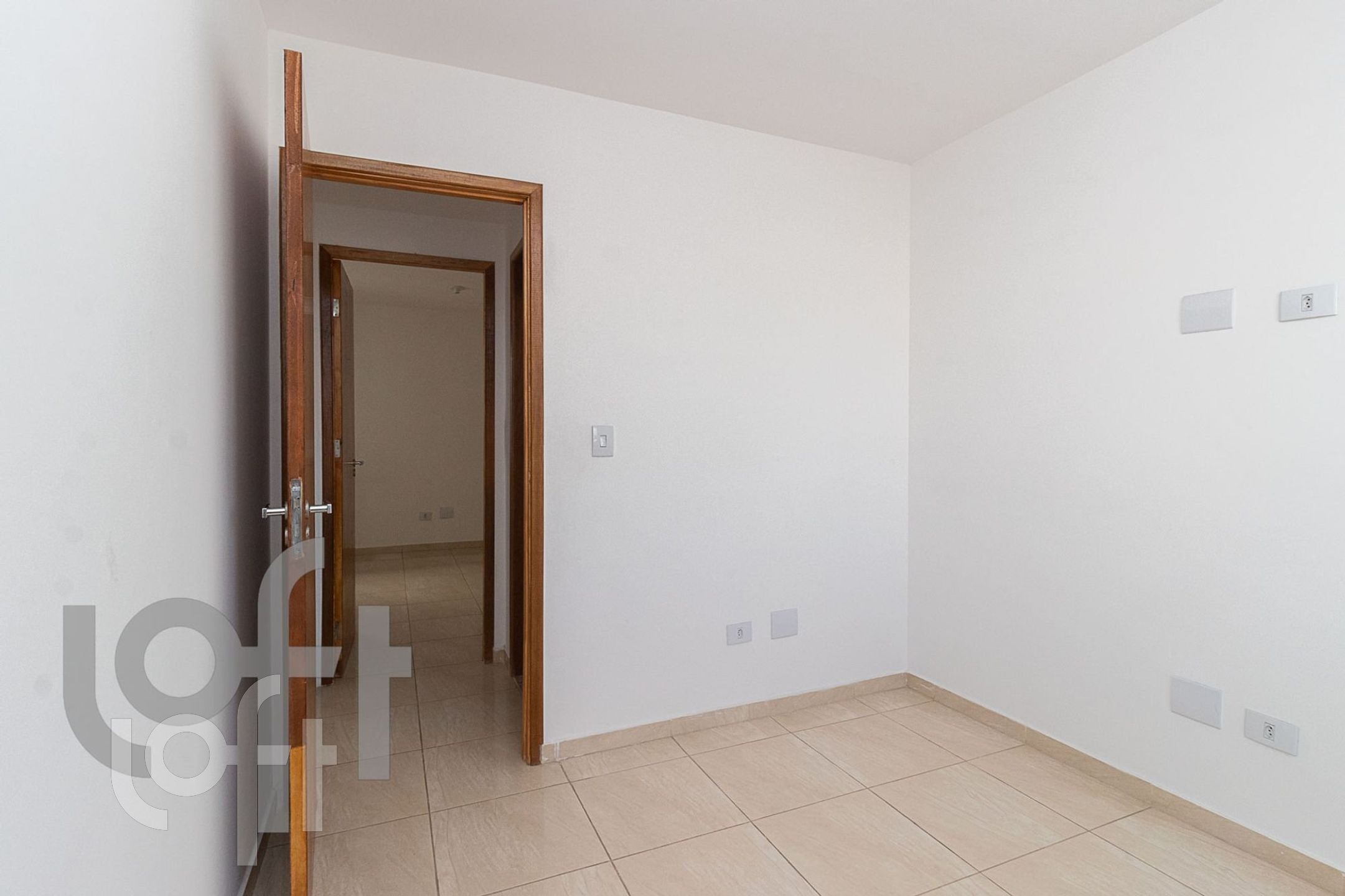 Apartamento à venda com 2 quartos, 42m² - Foto 9