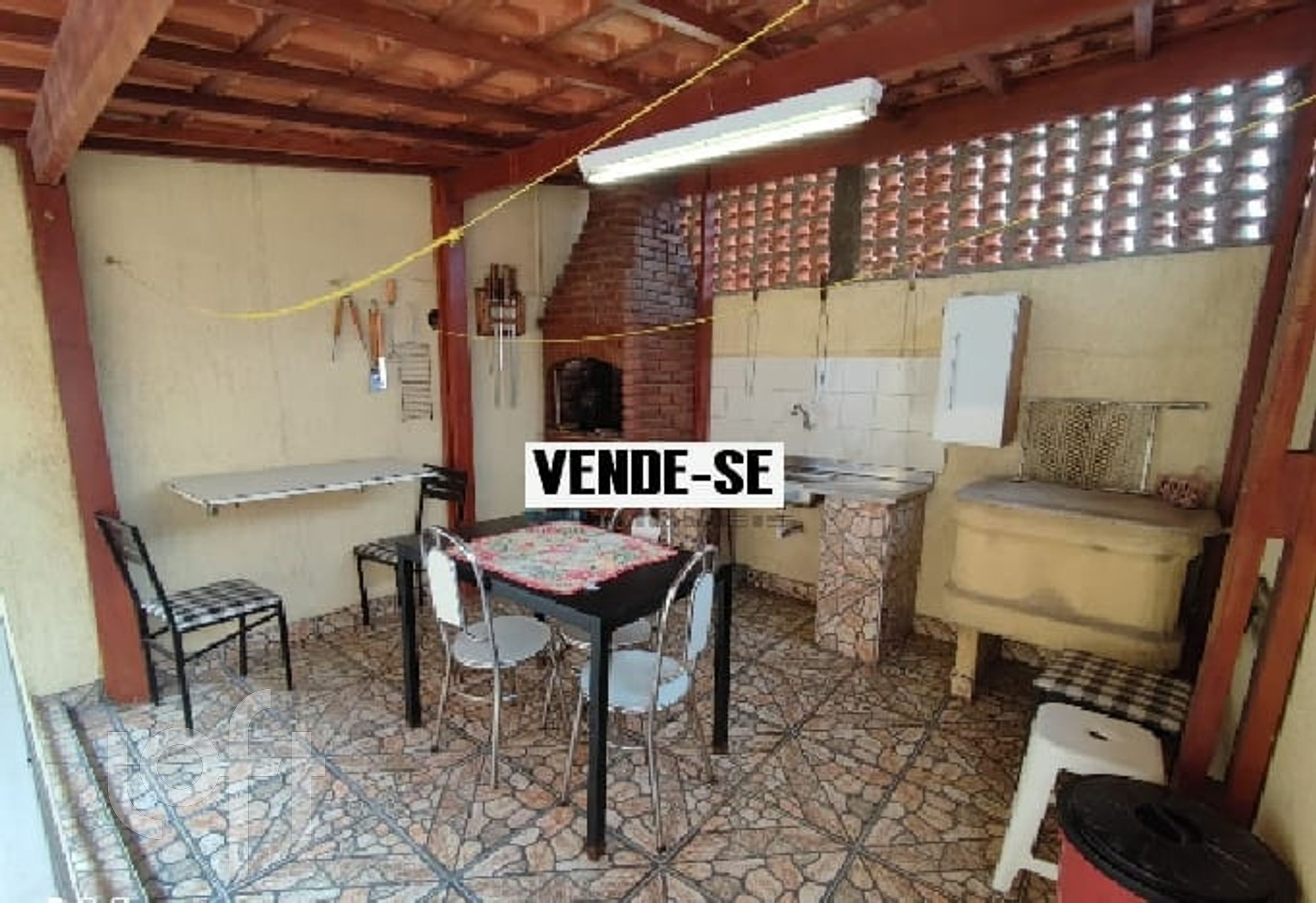 Casa à venda com 2 quartos, 76m² - Foto 11