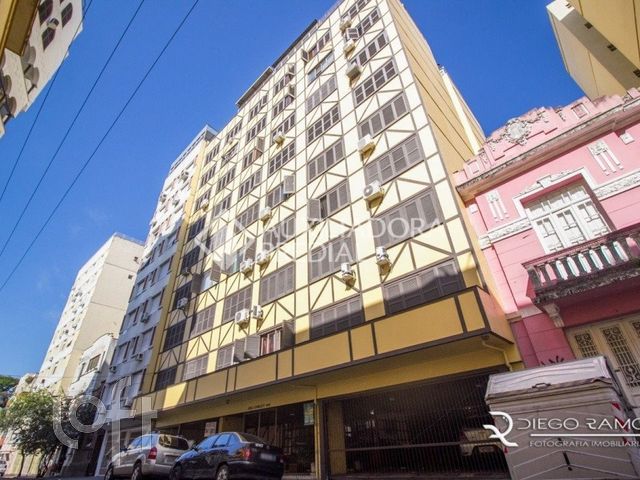 Apartamento com 81m², 3 dormitórios, Cidade Baixa em Porto Alegre