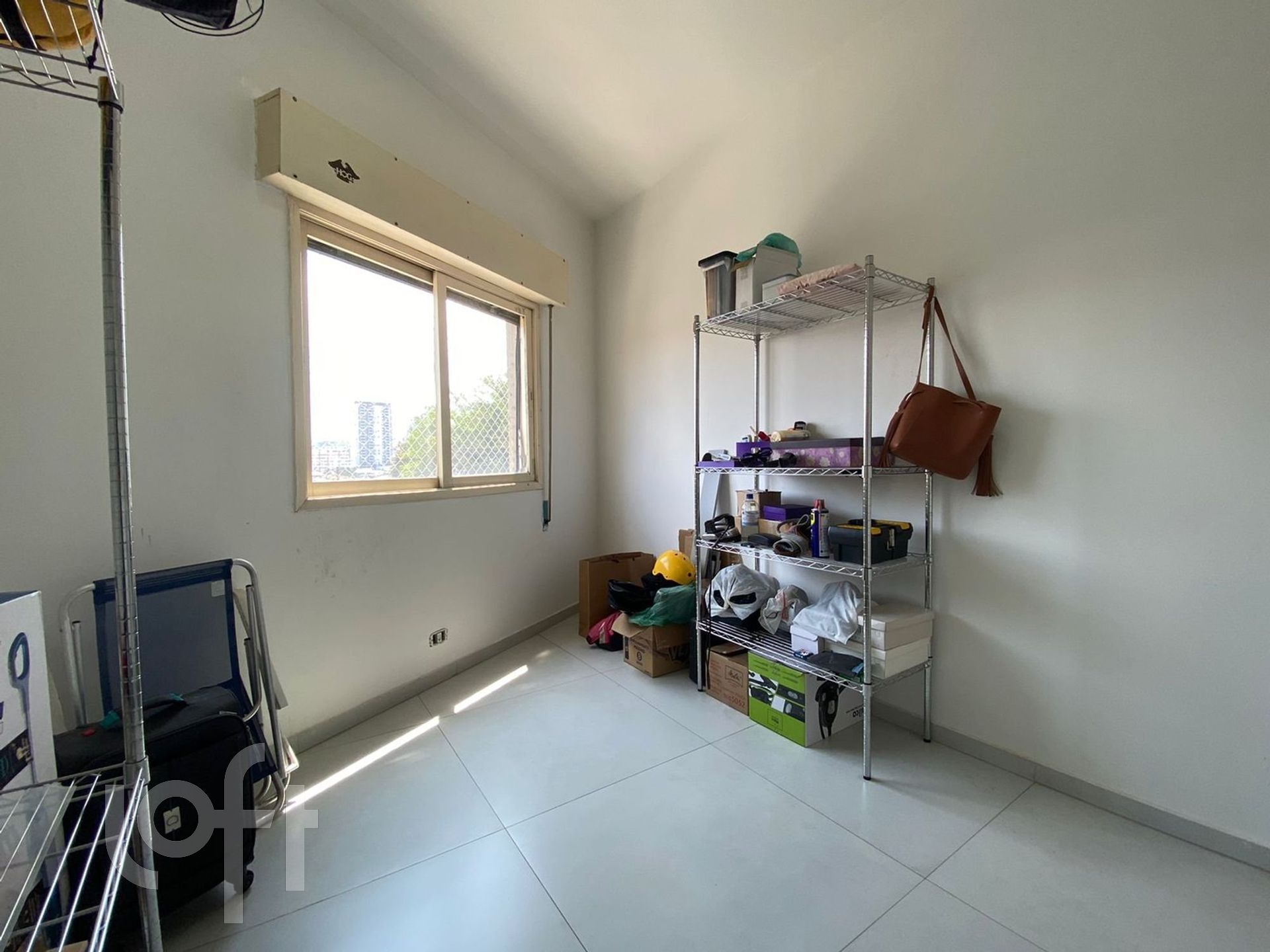 Apartamento à venda com 2 quartos, 77m² - Foto 3