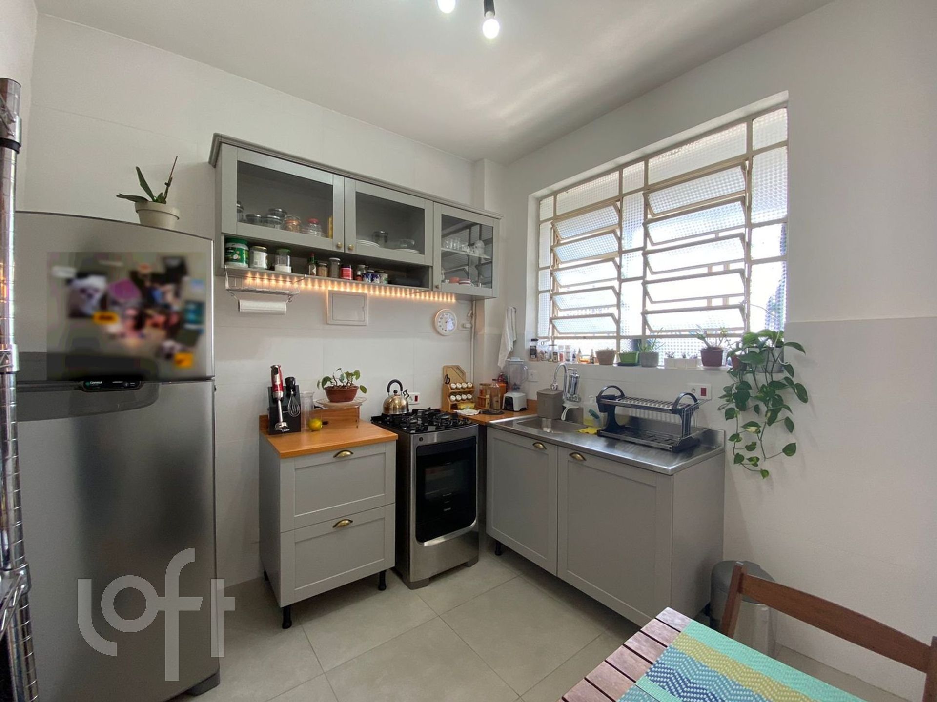 Apartamento à venda com 2 quartos, 77m² - Foto 20