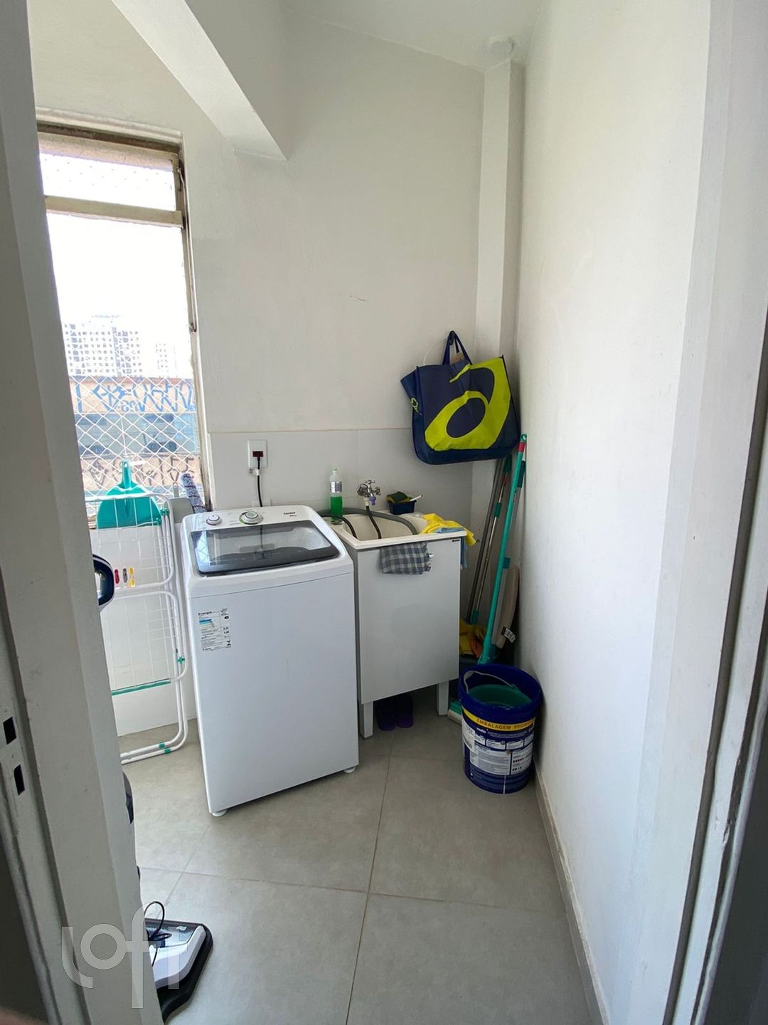 Apartamento à venda com 2 quartos, 77m² - Foto 17