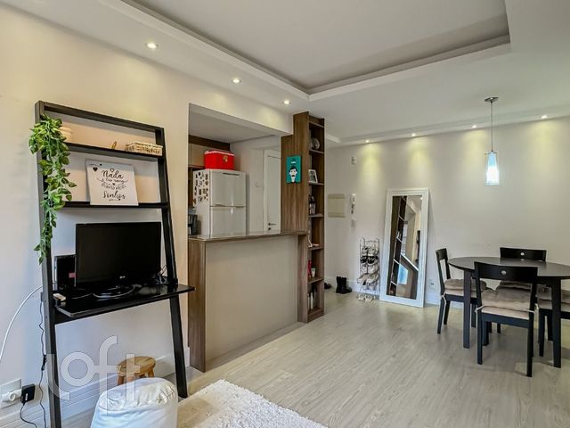 Apartamento com 58m², 2 dormitórios, 1 suíte, 1 vaga, Cristo Redentor em Porto Alegre