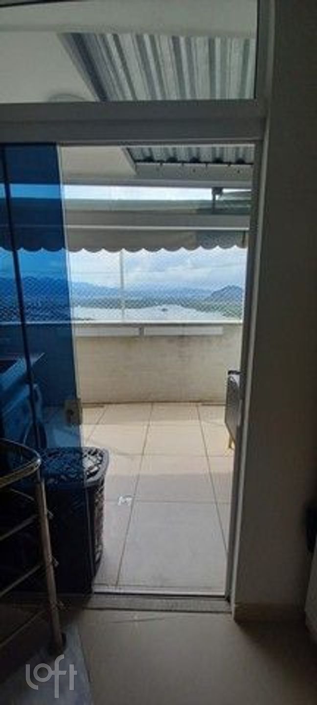 Apartamento à venda com 2 quartos, 76m² - Foto 18