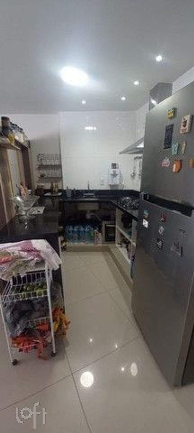 Apartamento à venda com 2 quartos, 76m² - Foto 6