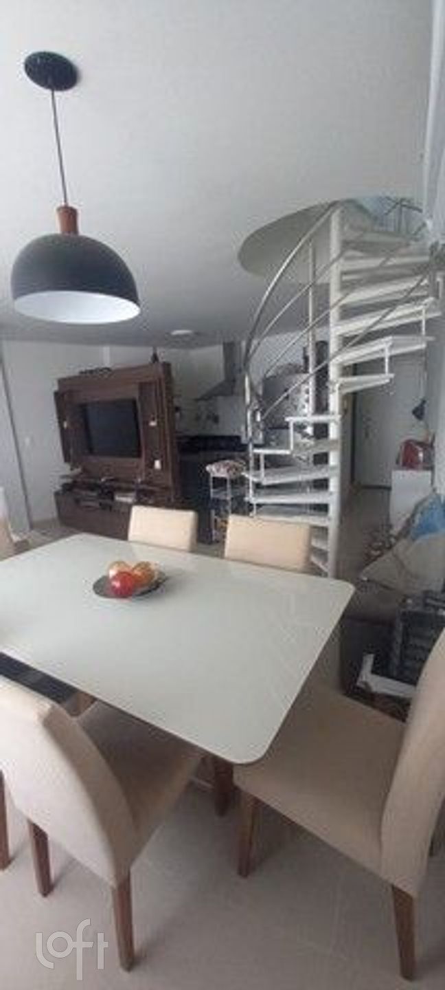 Apartamento à venda com 2 quartos, 76m² - Foto 3