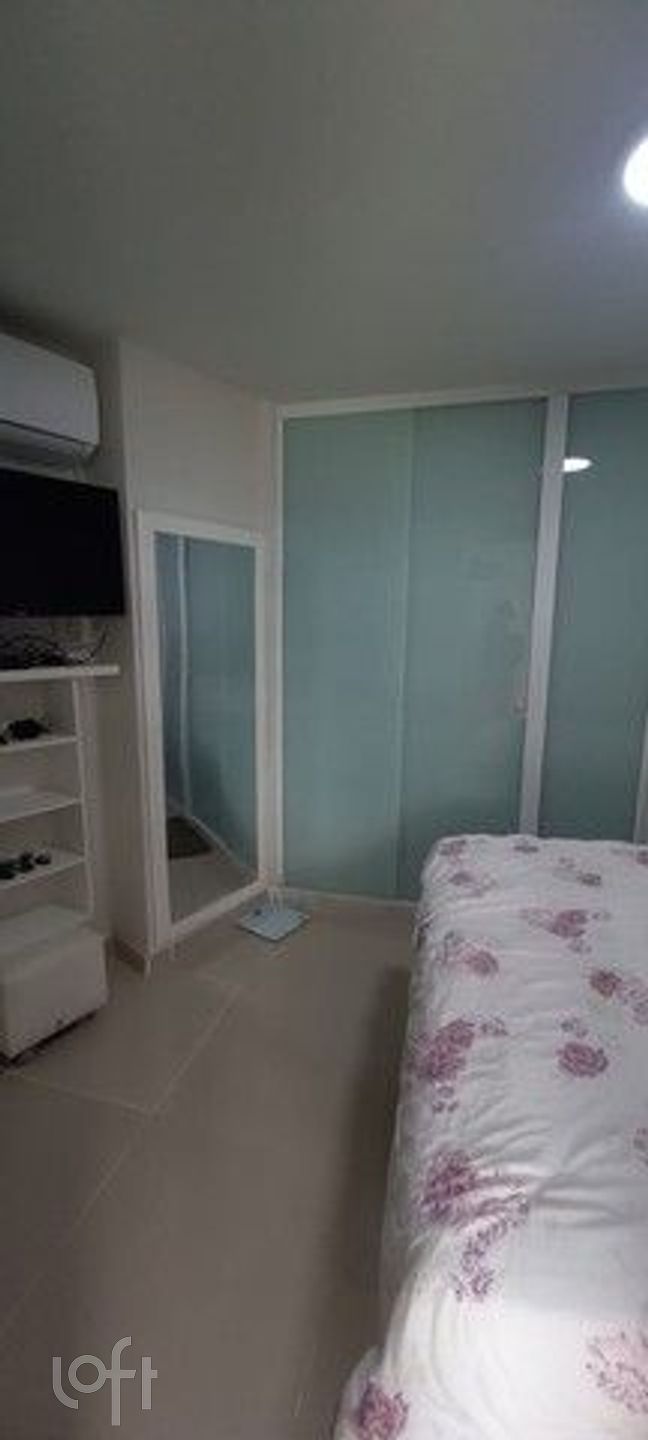 Apartamento à venda com 2 quartos, 76m² - Foto 12