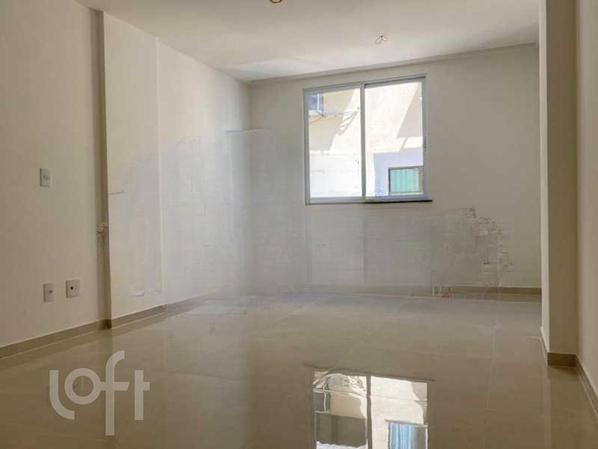 Apartamento à venda com 3 quartos, 186m² - Foto 1