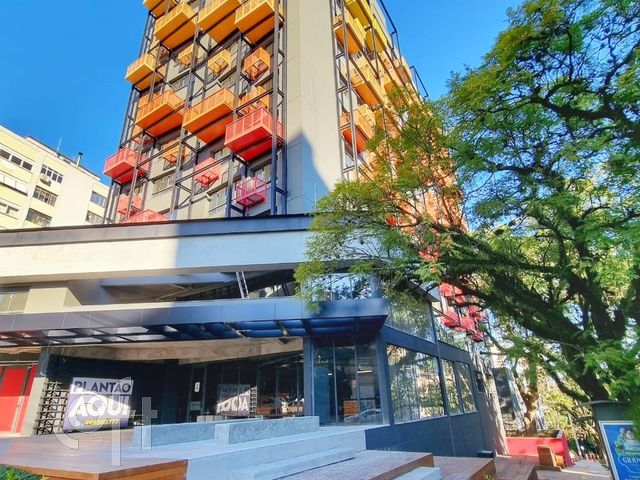 Apartamento com 75m², 2 dormitórios, 1 suíte, 1 vaga, Bom Fim em Porto Alegre