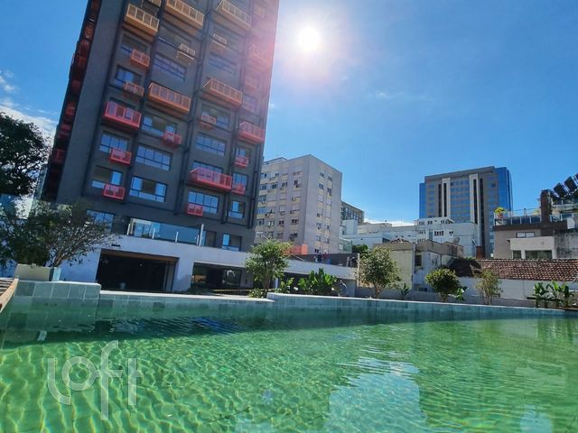 Apartamento com 75m², 2 dormitórios, 1 suíte, 1 vaga, Bom Fim em Porto Alegre