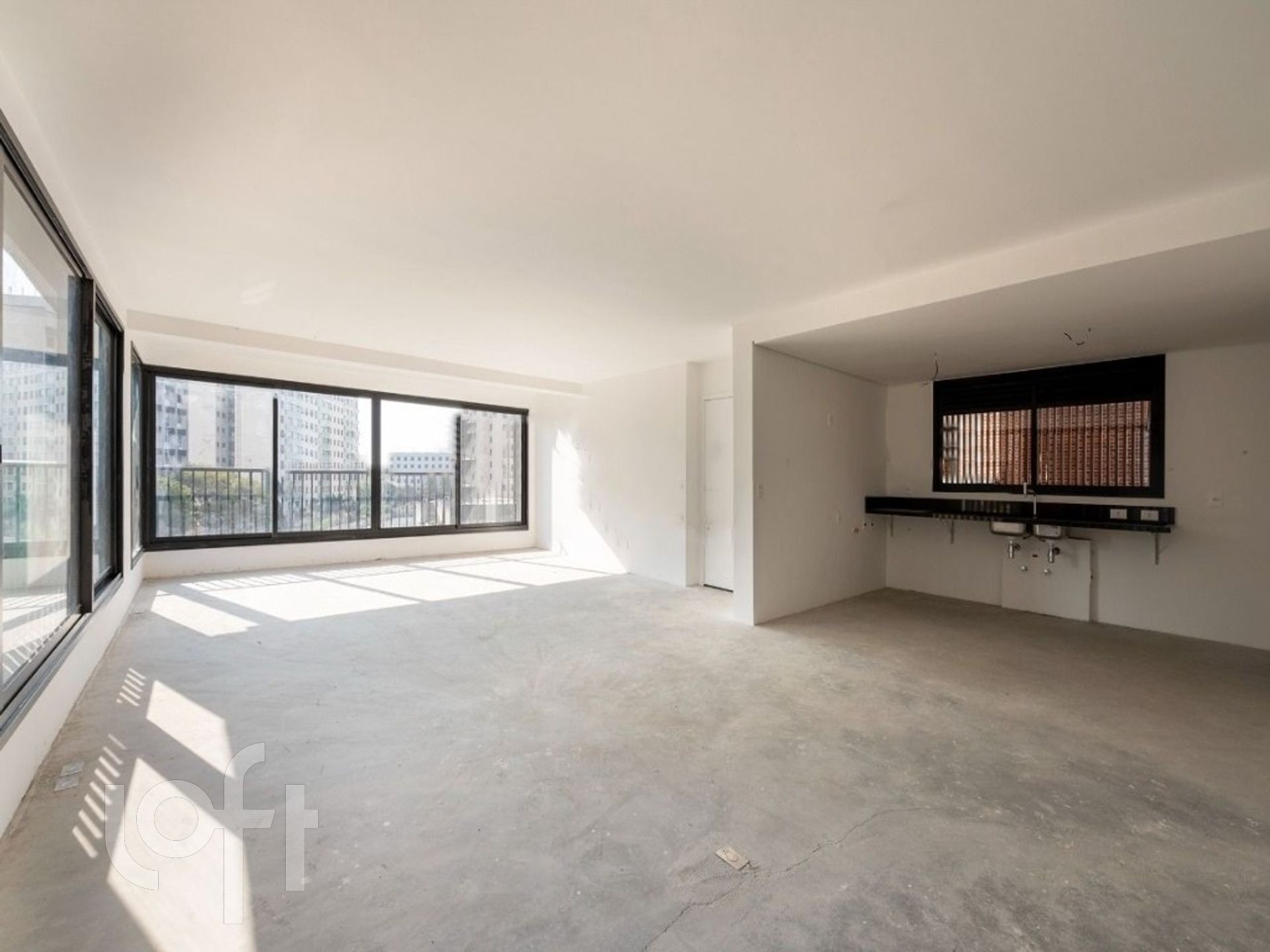 Apartamento à venda com 3 quartos, 189m² - Foto 31