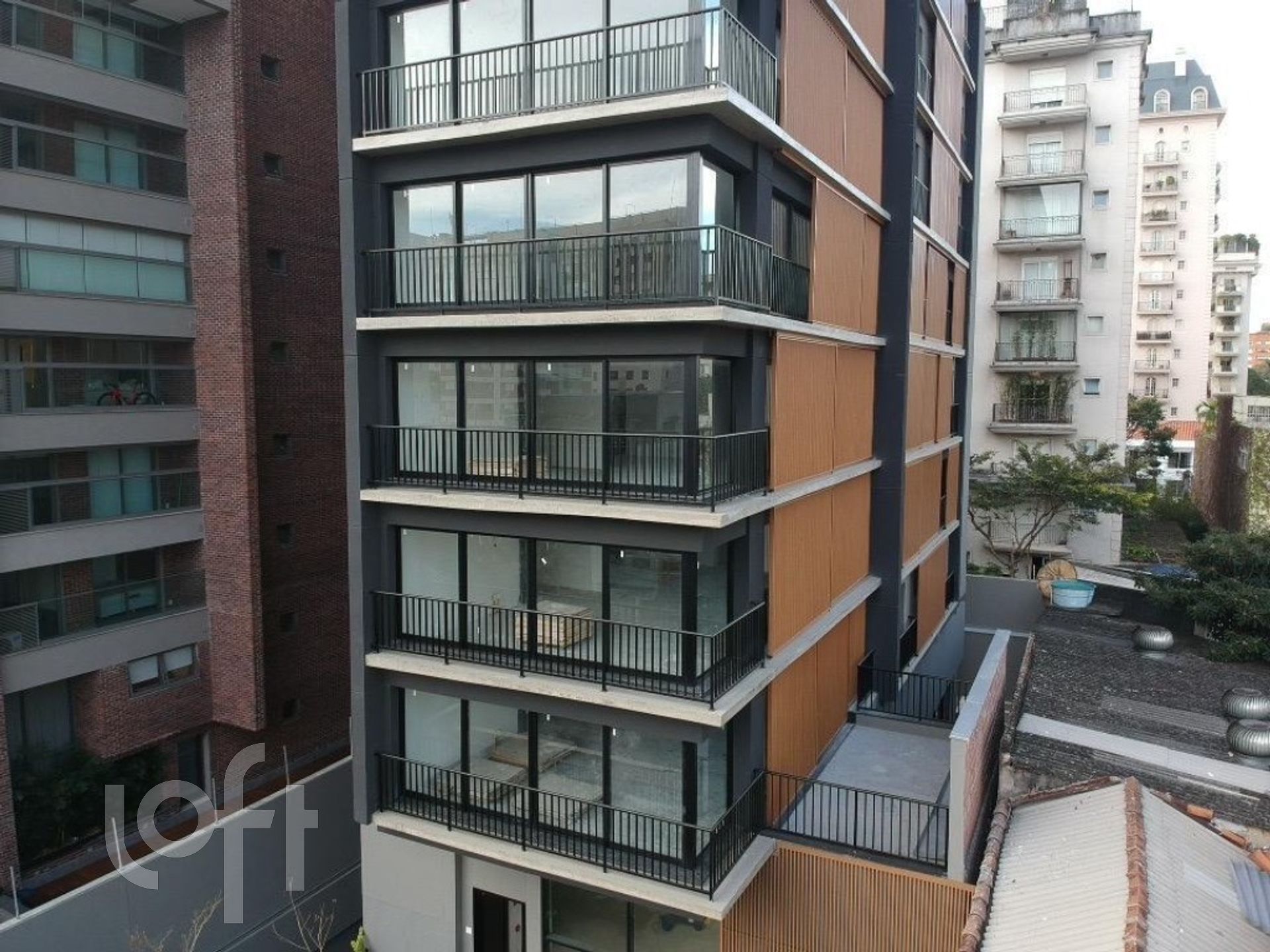 Apartamento à venda com 3 quartos, 189m² - Foto 32