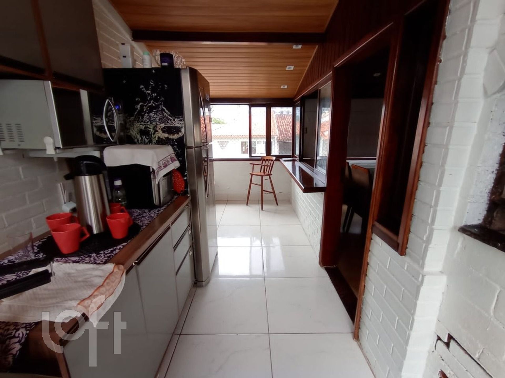 Casa à venda com 4 quartos, 150m² - Foto 15