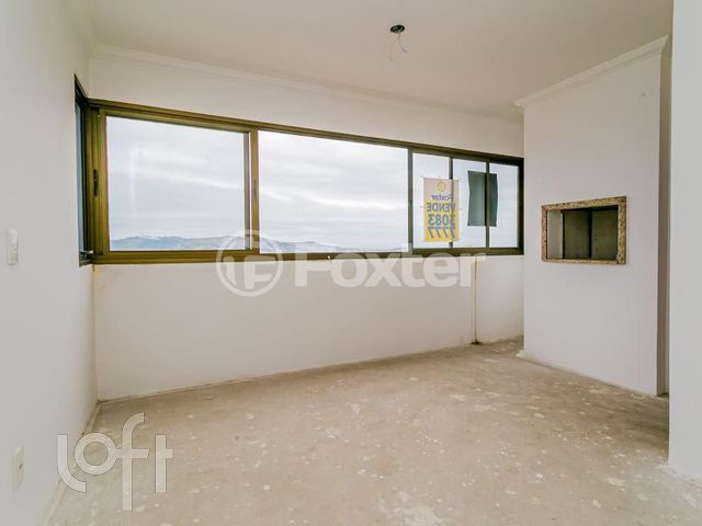 Apartamento com 75m², 2 dormitórios, 1 suíte, 2 vagas, Chácara das Pedras em Porto Alegre