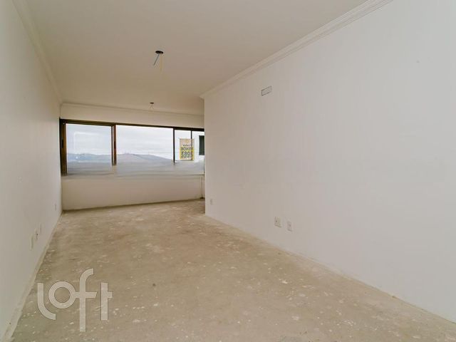 Apartamento com 75m², 2 dormitórios, 1 suíte, 2 vagas, Chácara das Pedras em Porto Alegre