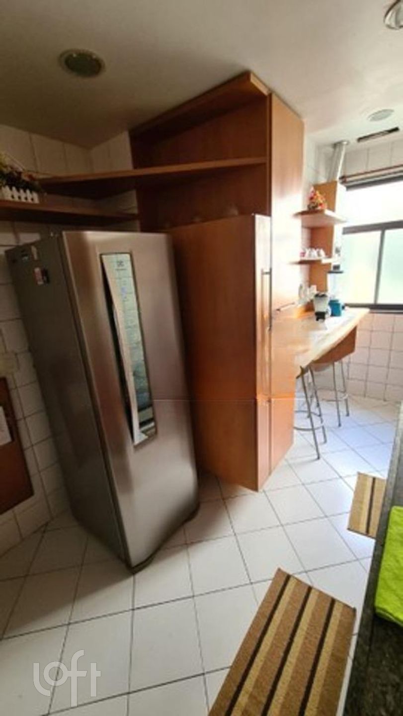 Apartamento à venda com 3 quartos, 90m² - Foto 3