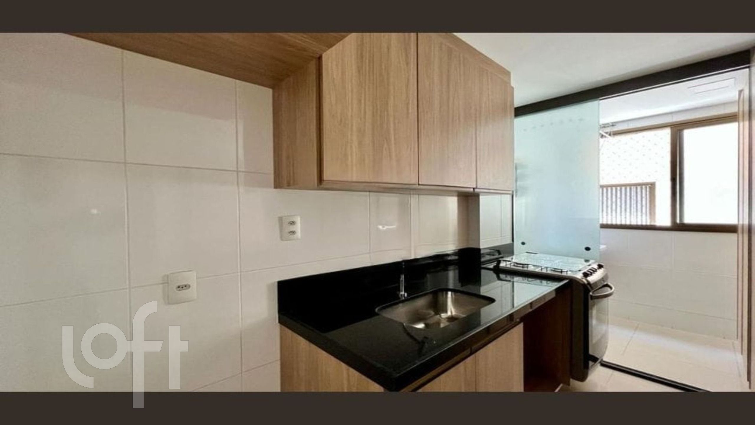 Apartamento à venda com 2 quartos, 71m² - Foto 2