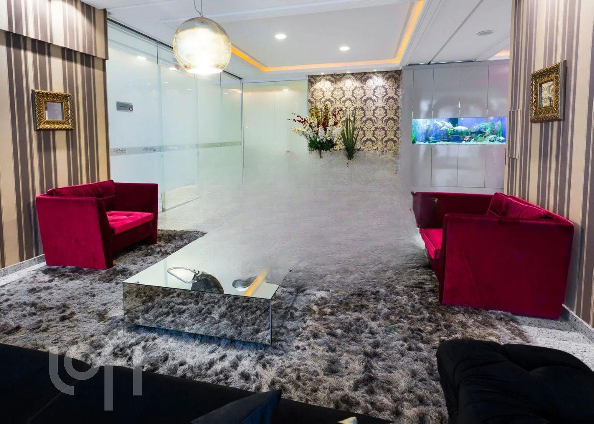 Apartamentos com 138m², 3 quartos, 2 suítes, 3 garagens, no bairro Centro em Balneário Camboriú