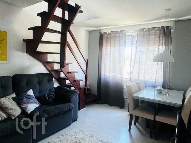 Apartamento com 80m², 2 dormitórios, 2 vagas, Santana em Porto Alegre