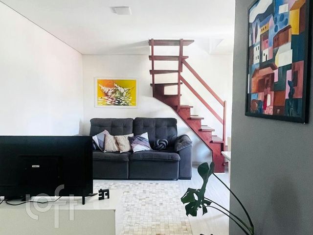 Apartamento com 80m², 2 dormitórios, 2 vagas, Santana em Porto Alegre