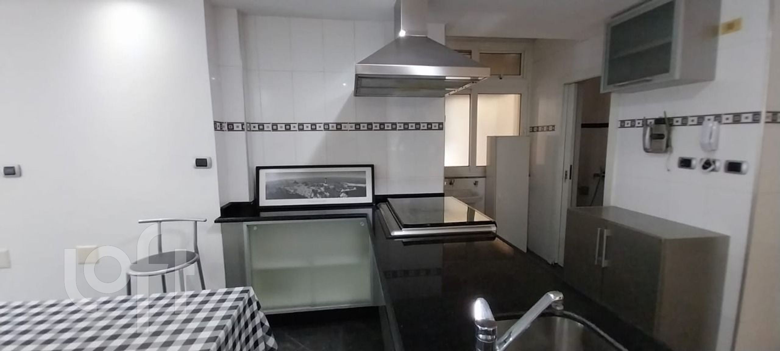 Apartamento à venda com 2 quartos, 77m² - Foto 2