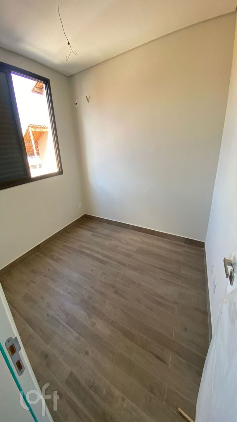 Apartamento à venda com 4 quartos, 156m² - Foto 18