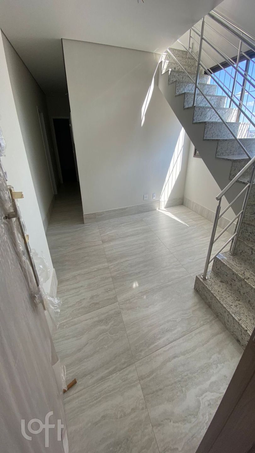 Apartamento à venda com 4 quartos, 156m² - Foto 11