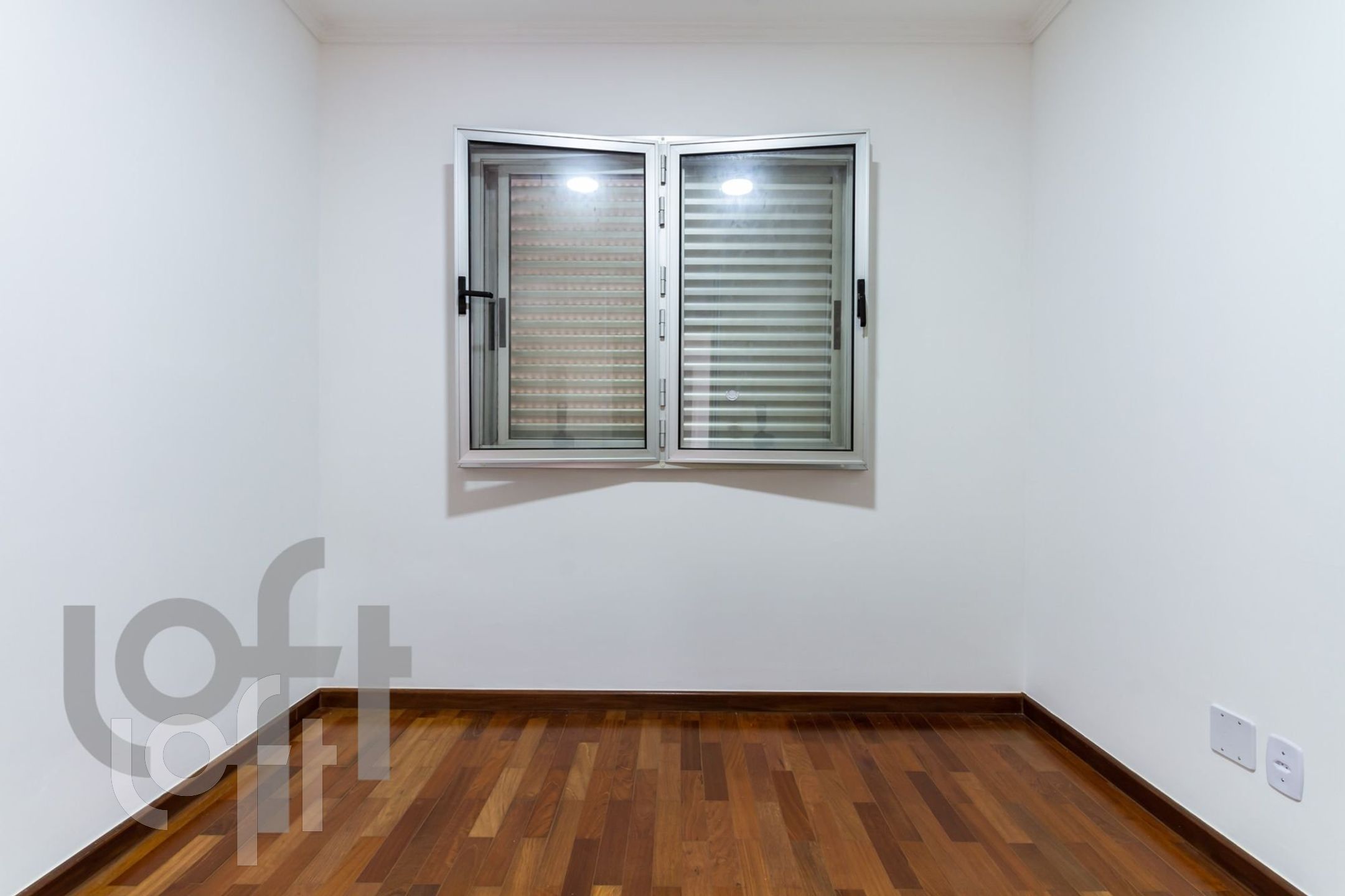 Apartamento à venda com 4 quartos, 180m² - Foto 16