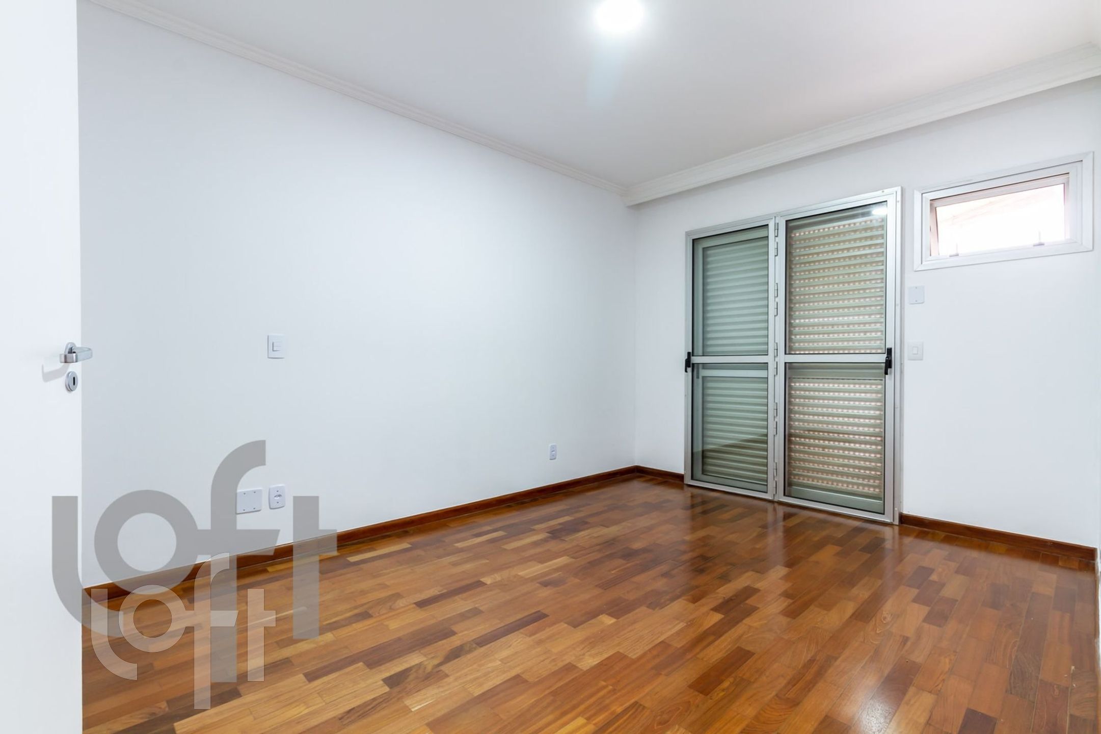 Apartamento à venda com 4 quartos, 180m² - Foto 12