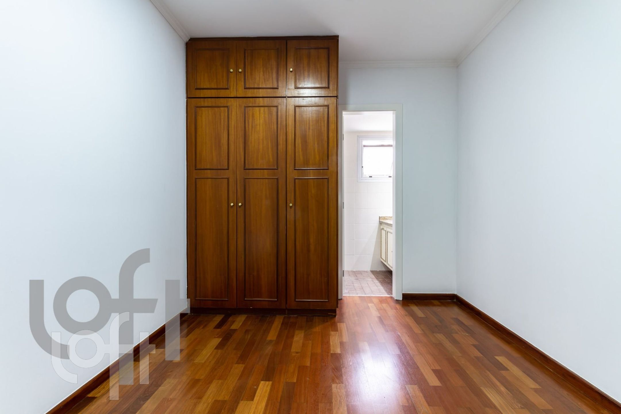 Apartamento à venda com 4 quartos, 180m² - Foto 6