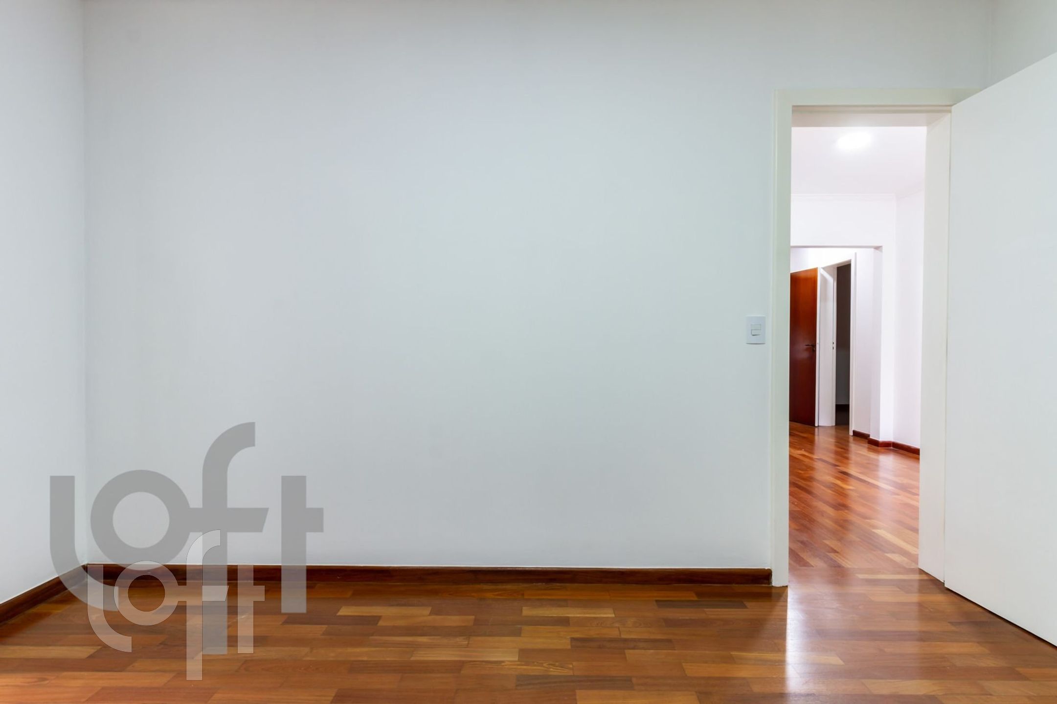 Apartamento à venda com 4 quartos, 180m² - Foto 5