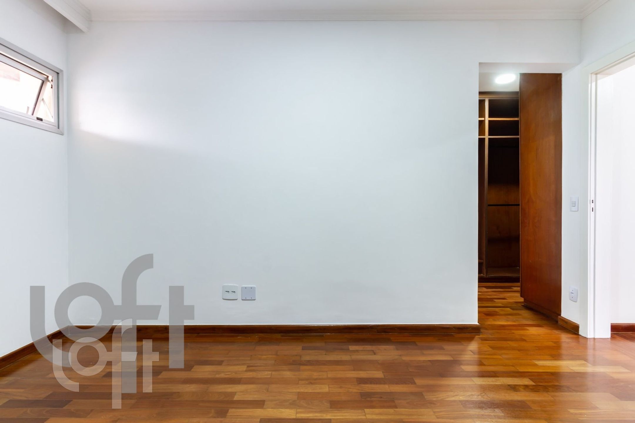 Apartamento à venda com 4 quartos, 180m² - Foto 10