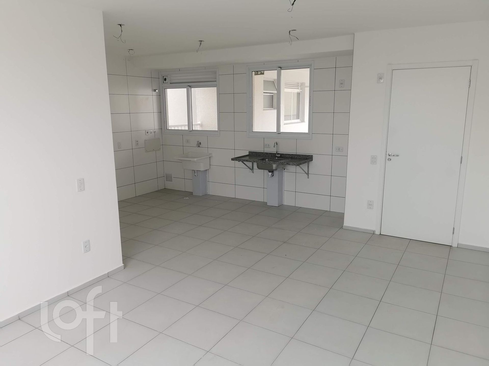 Apartamento à venda com 1 quarto, 50m² - Foto 9