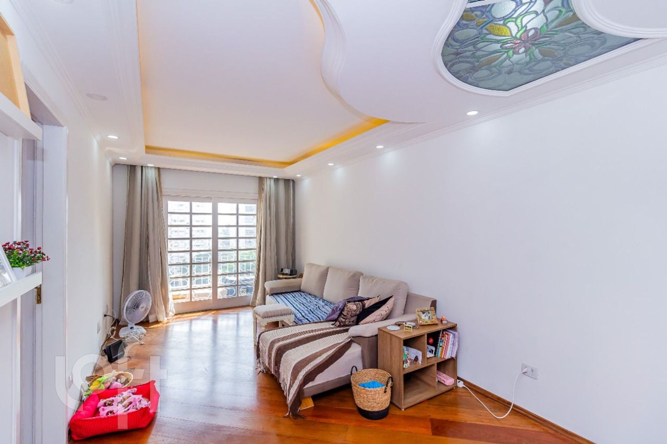 Apartamento à venda com 4 quartos, 120m² - Foto 1