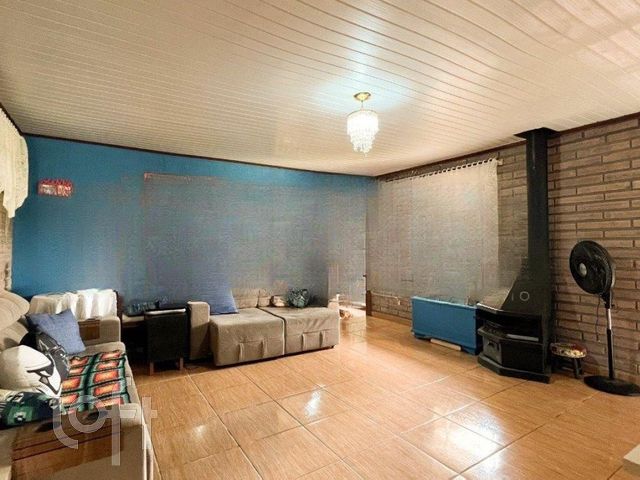 Casa com 215m², 3 dormitórios, 1 suíte, 5 vagas, Cristo Redentor em Porto Alegre