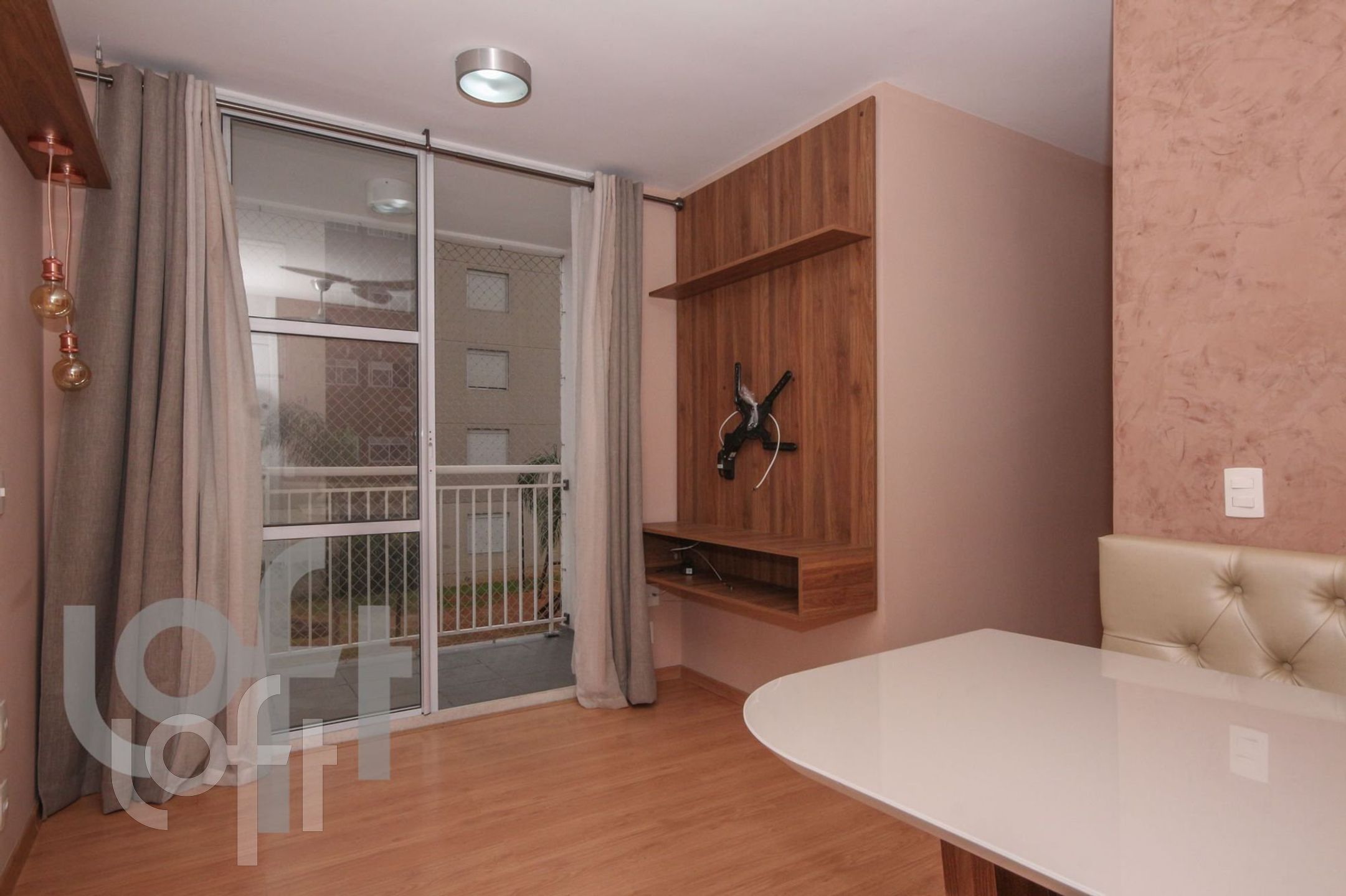 Apartamento à venda com 2 quartos, 45m² - Foto 1