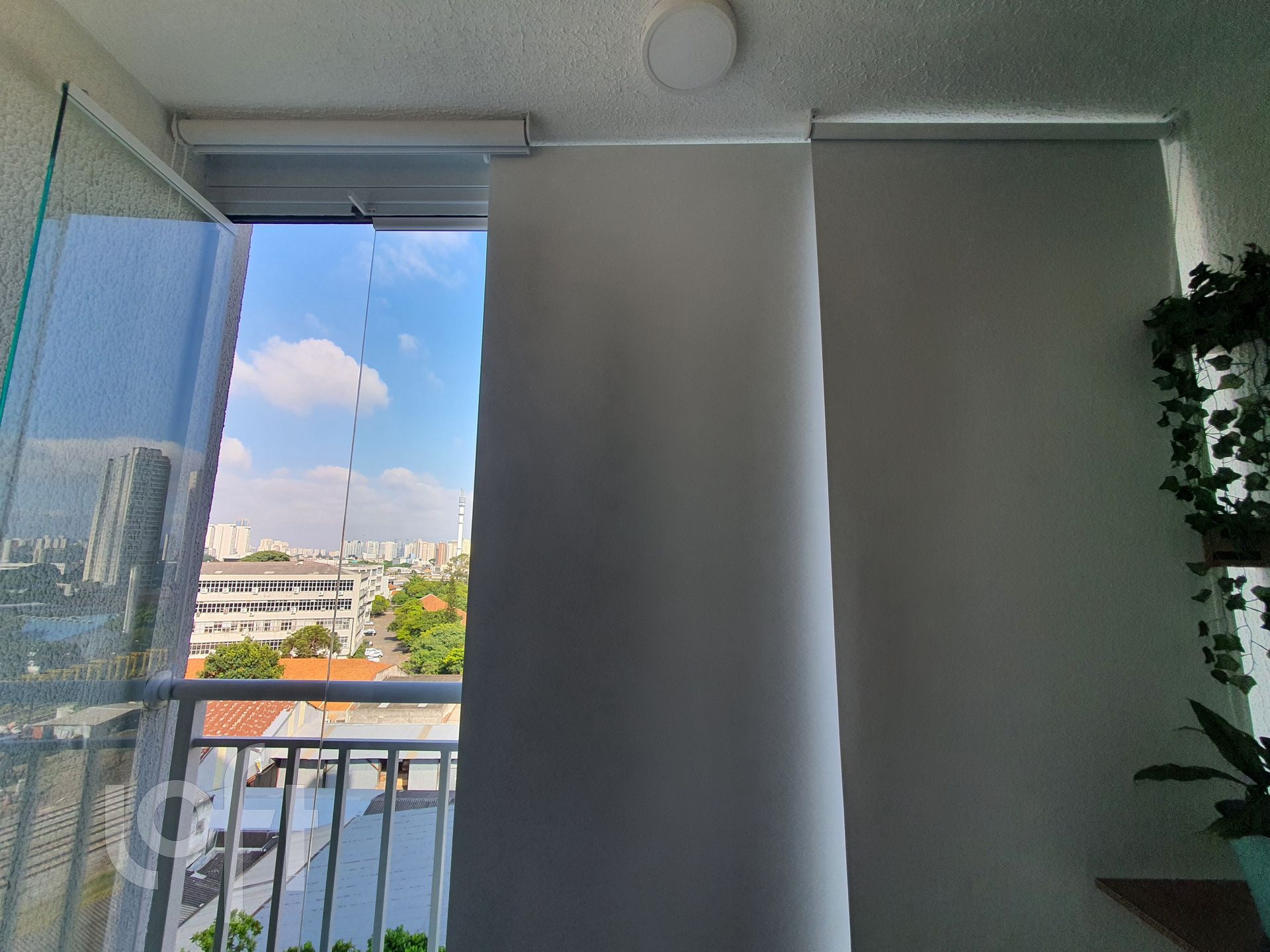 Apartamento à venda com 1 quarto, 27m² - Foto 13