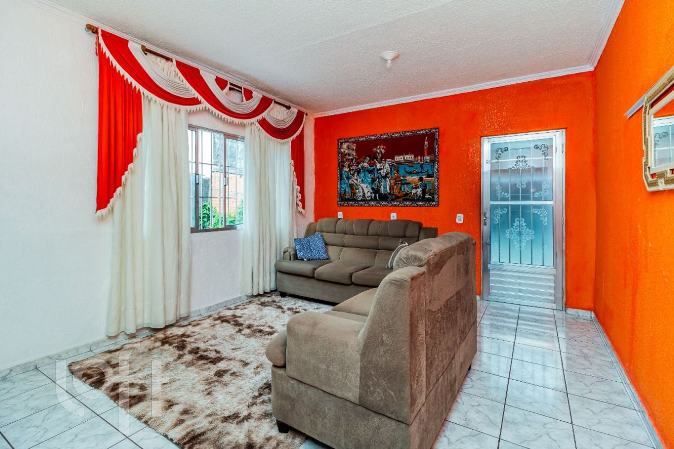 Casa à venda em Jardim Helena com 80 m², 2 quartos, 2 vagas