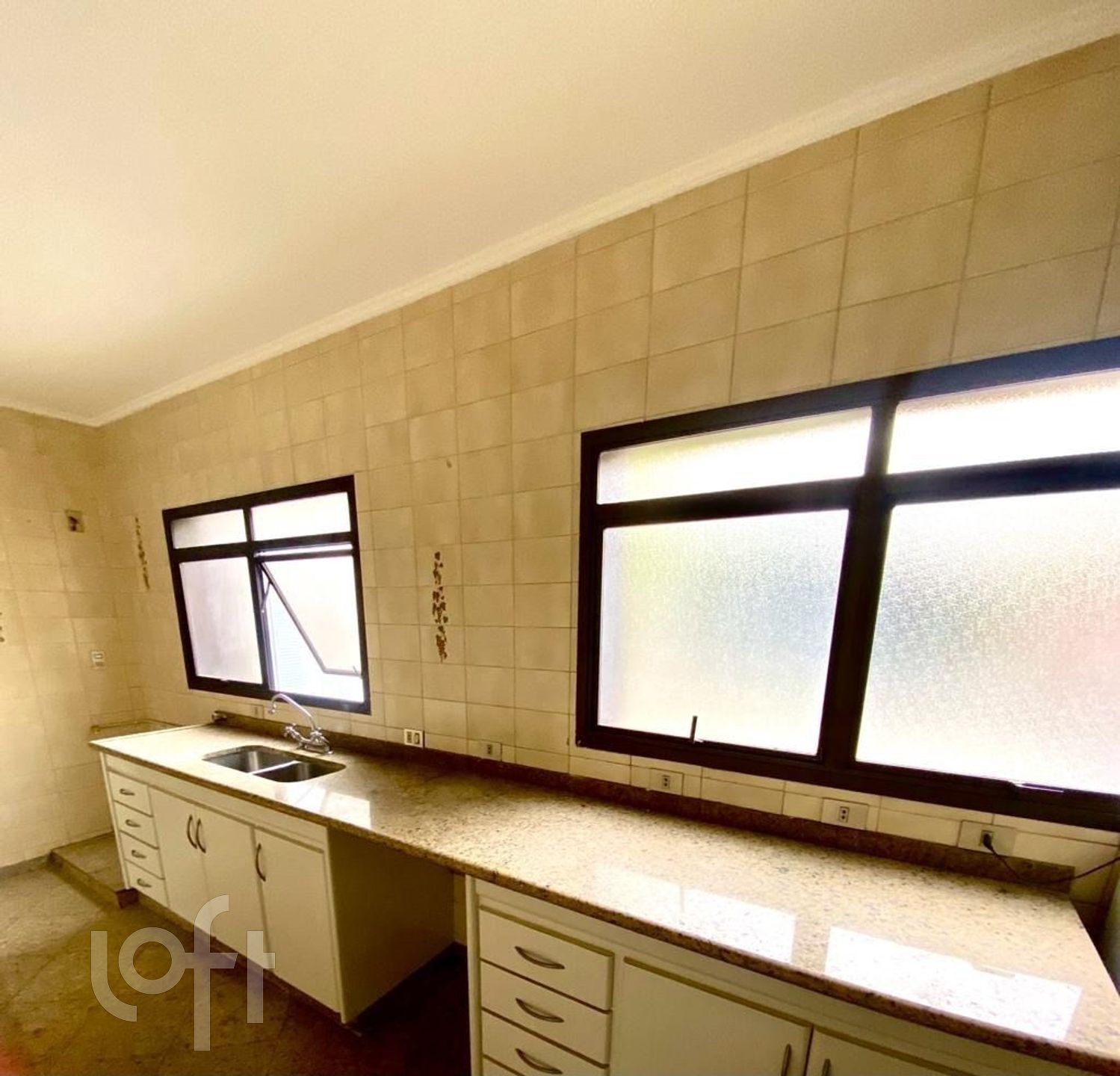 Apartamento à venda com 4 quartos, 250m² - Foto 19