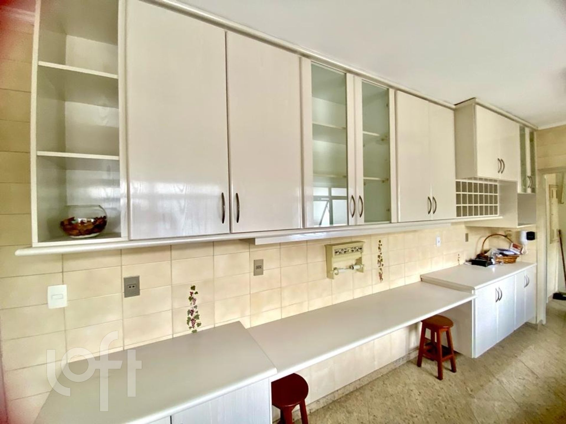 Apartamento à venda com 4 quartos, 250m² - Foto 17