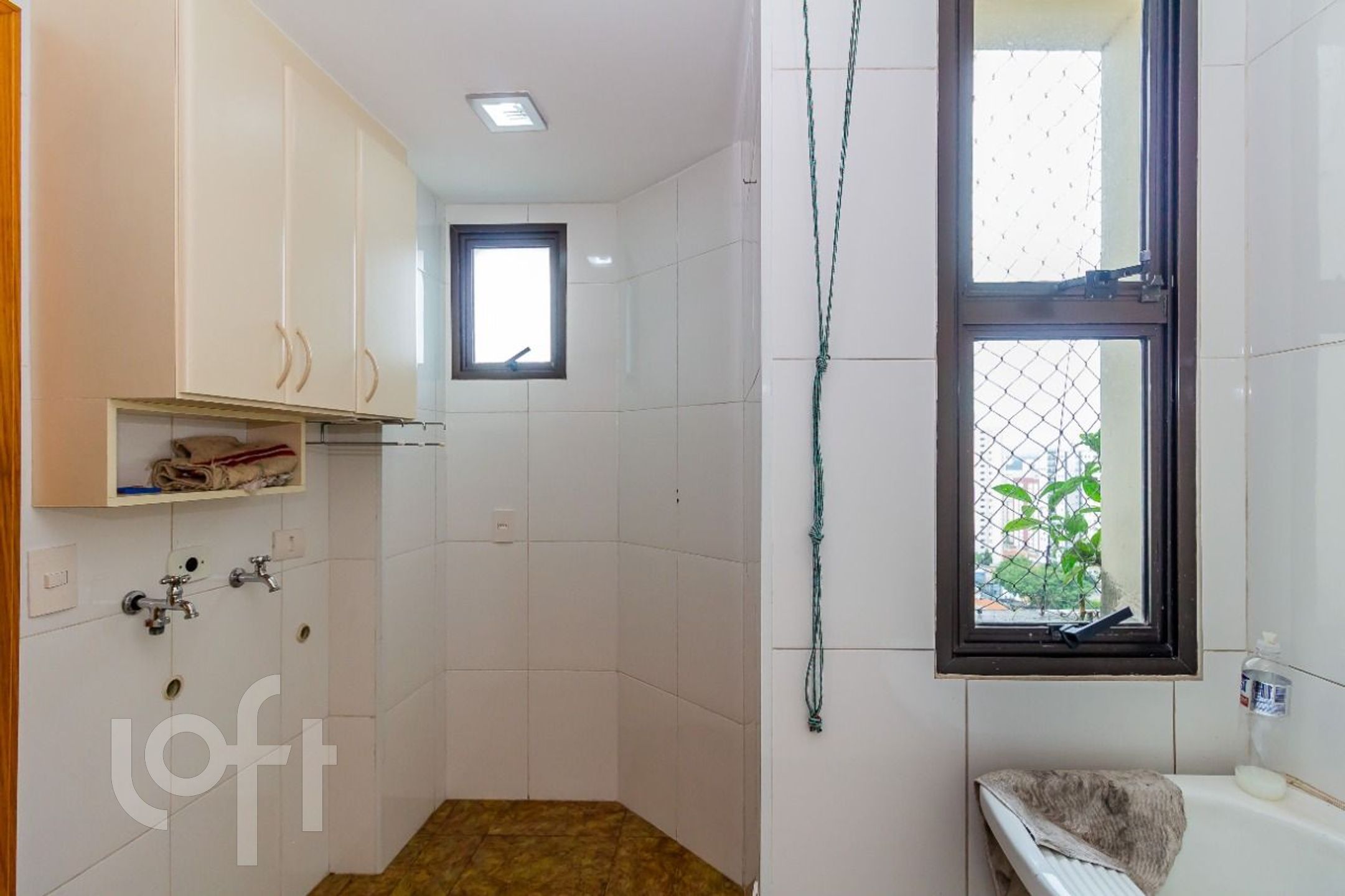 Apartamento à venda com 3 quartos, 192m² - Foto 16