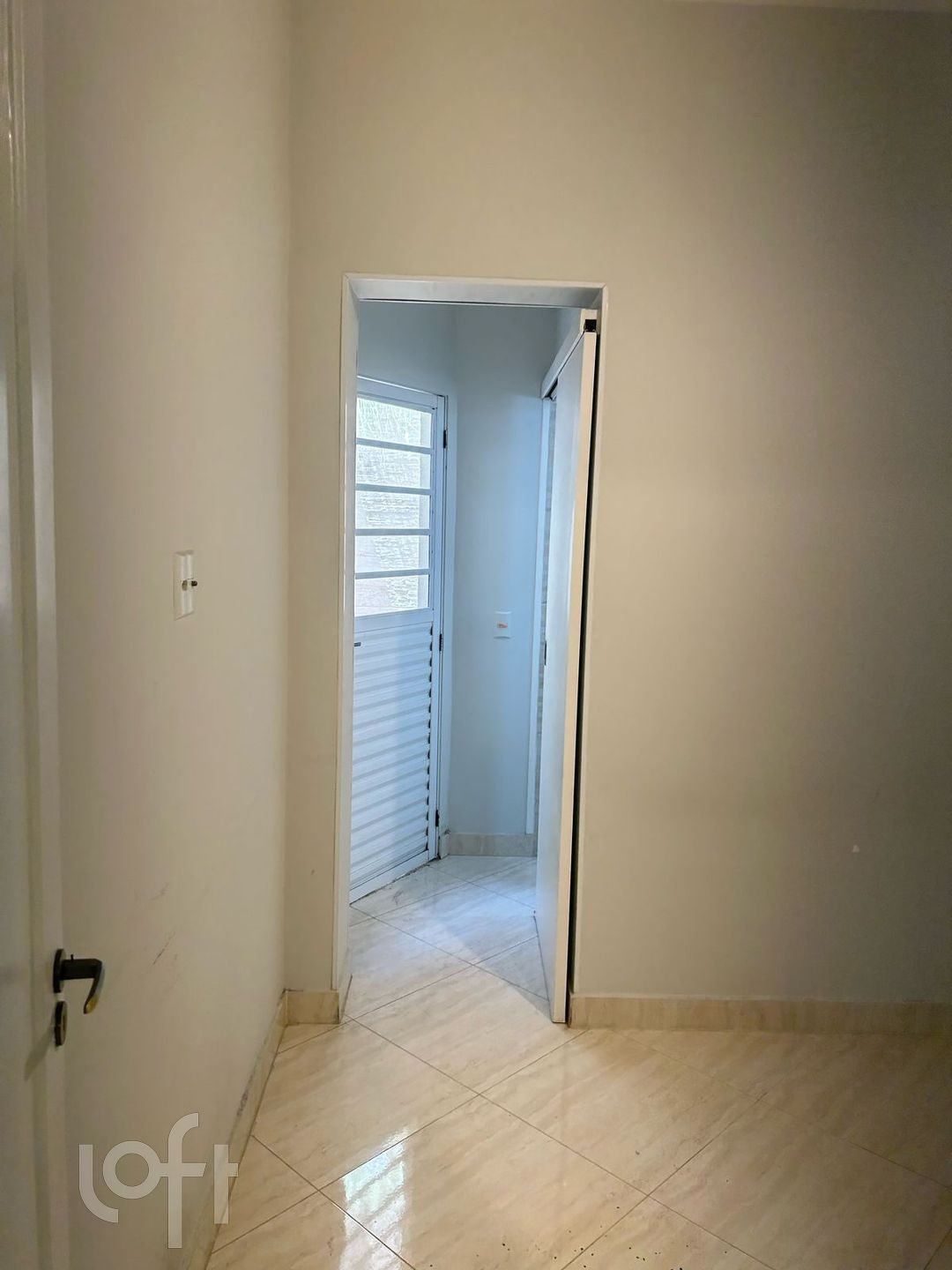 Imagem da propriedade PU1011ru7 12