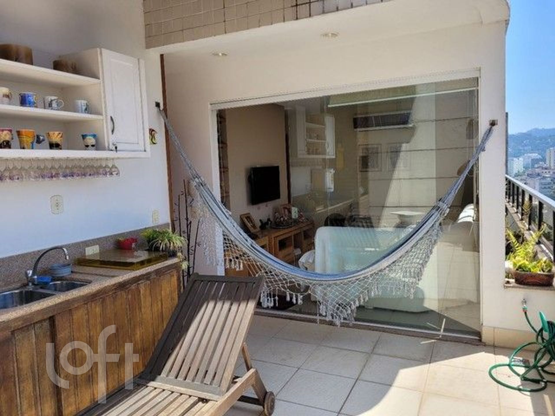 Apartamento à venda com 4 quartos, 168m² - Foto 1