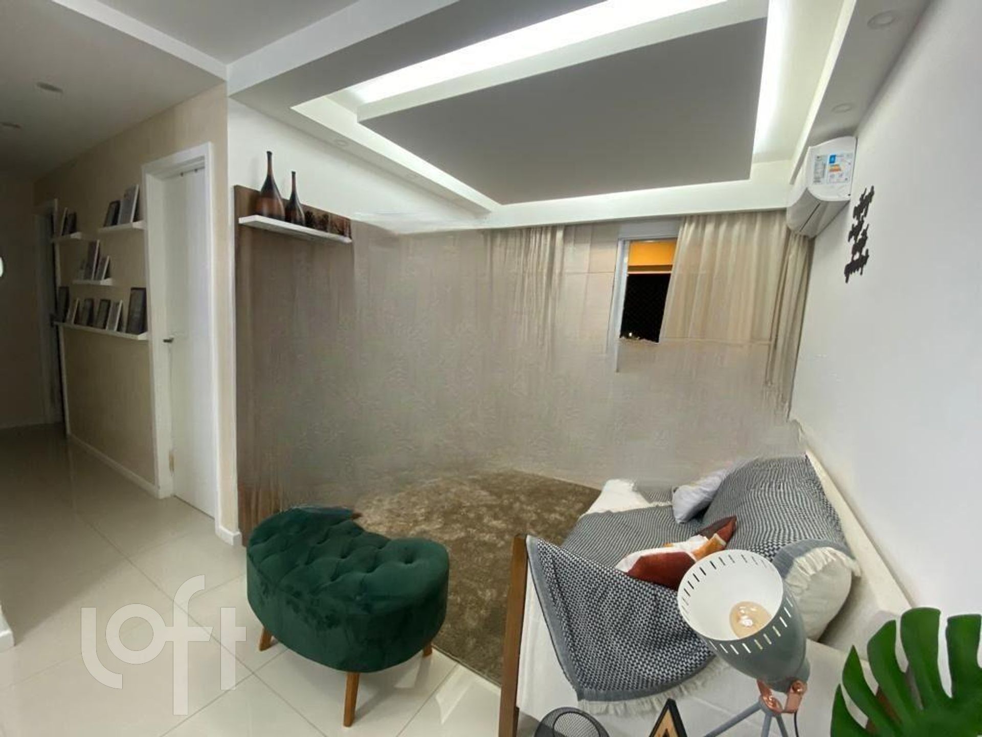 Apartamento à venda com 3 quartos, 78m² - Foto 1