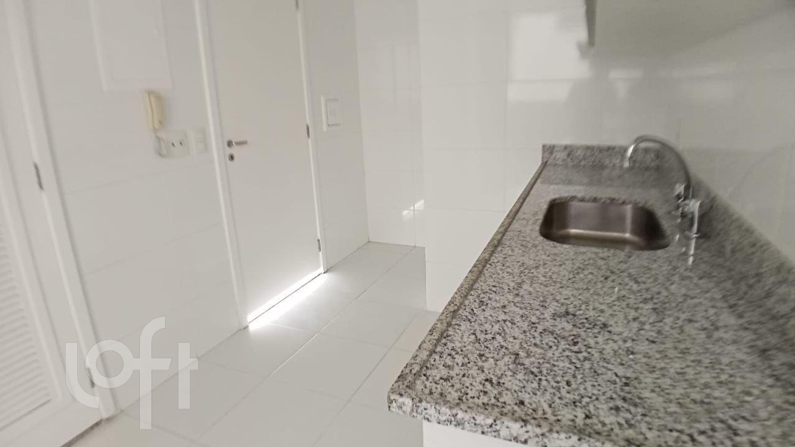 Apartamento à venda com 3 quartos, 97m² - Foto 28