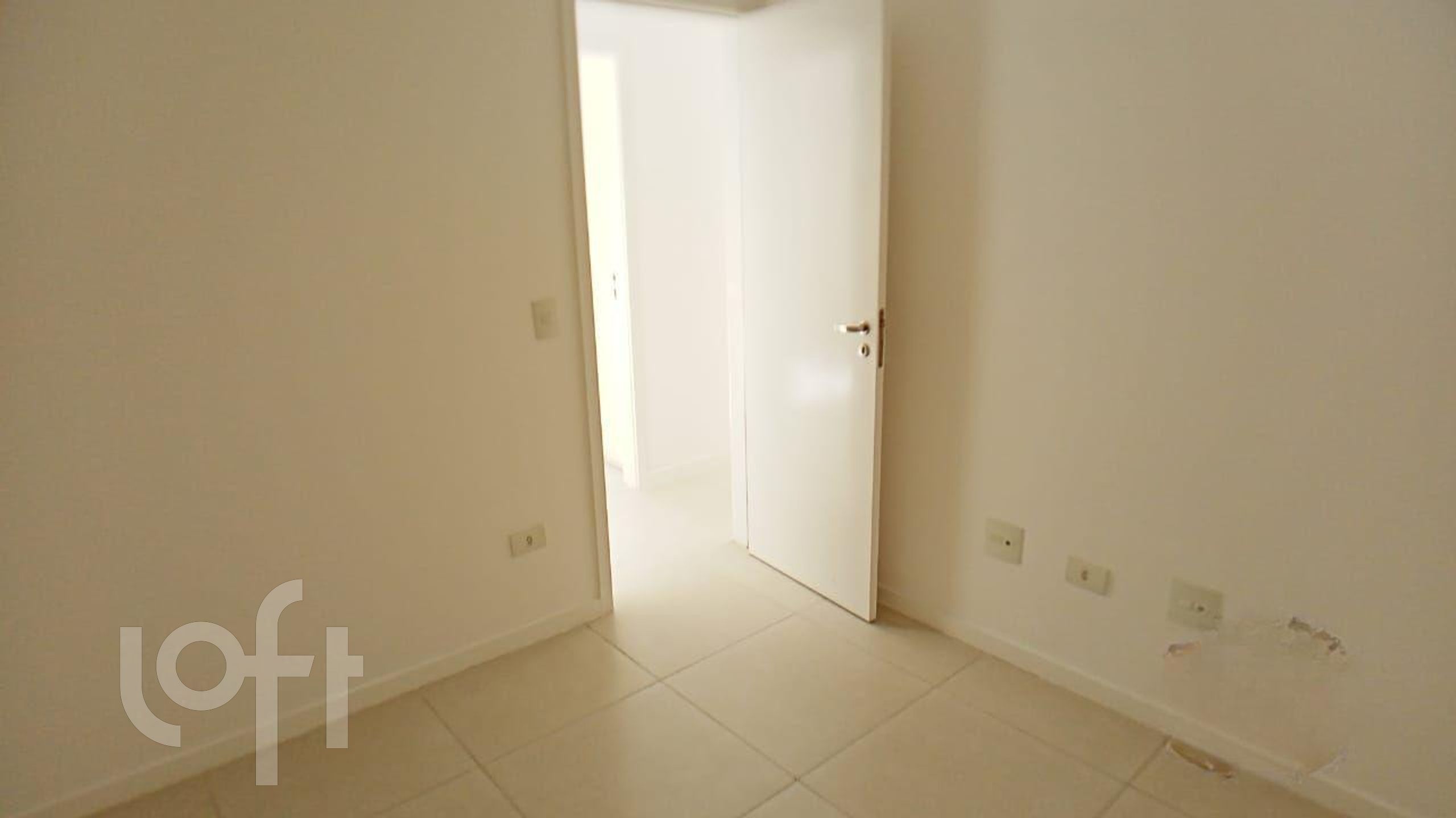 Apartamento à venda com 3 quartos, 97m² - Foto 15