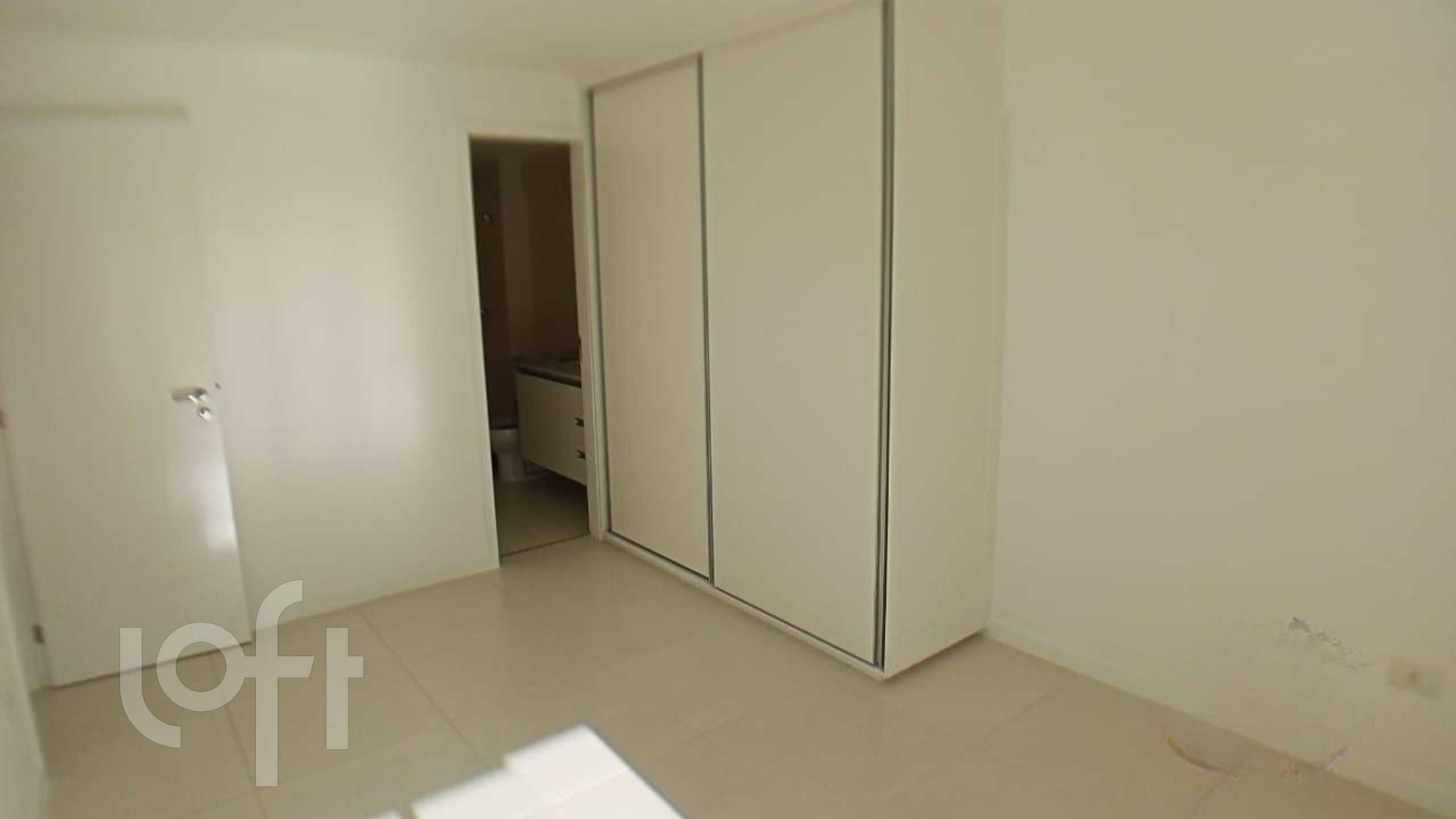 Apartamento à venda com 3 quartos, 97m² - Foto 24