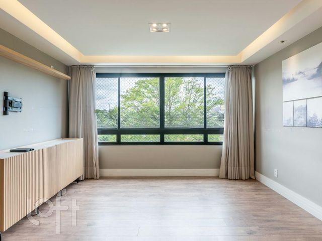 Apartamento com 89m², 2 dormitórios, 2 suítes, 2 vagas, Chácara das Pedras em Porto Alegre